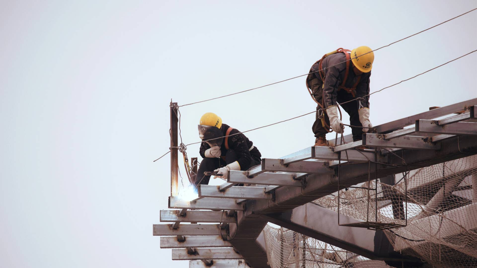 EMM Construct USM Craiova, Dolj – Construcții, proiectare, finisaje și instalații | EMM Construct USM din Craiova, Dolj oferă servicii complete de construcții civile și comerciale, proiectare arhitecturală și tehnică, finisaje, instalații și lucrări auxiliare. Profesionalism, calitate și soluții personalizate pentru fiecare proiect.
